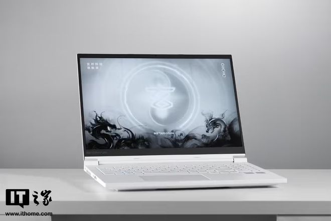 060+240Hz 电竞屏降至 5999 元开元棋牌玄派笔记本开启大促：满血 RTX4(图2)