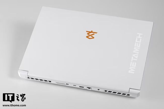 060+240Hz 电竞屏降至 5999 元开元棋牌玄派笔记本开启大促：满血 RTX4(图5)