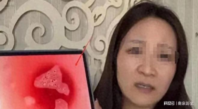 决公布庭审现场曝光网友：罚太轻了开元棋牌罪有应得！红内裤事件判(图5)
